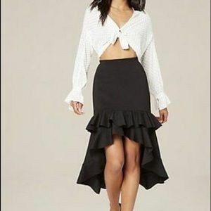 BEBE RUFFLE HIGH LOW SKIRT | Black | Size L